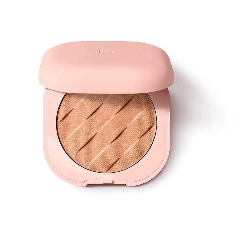 KIKO Milano Beauty Essentials Silky Matte Bronzer Silky Matte Finish Bronzer 01 Hazelnut 9g