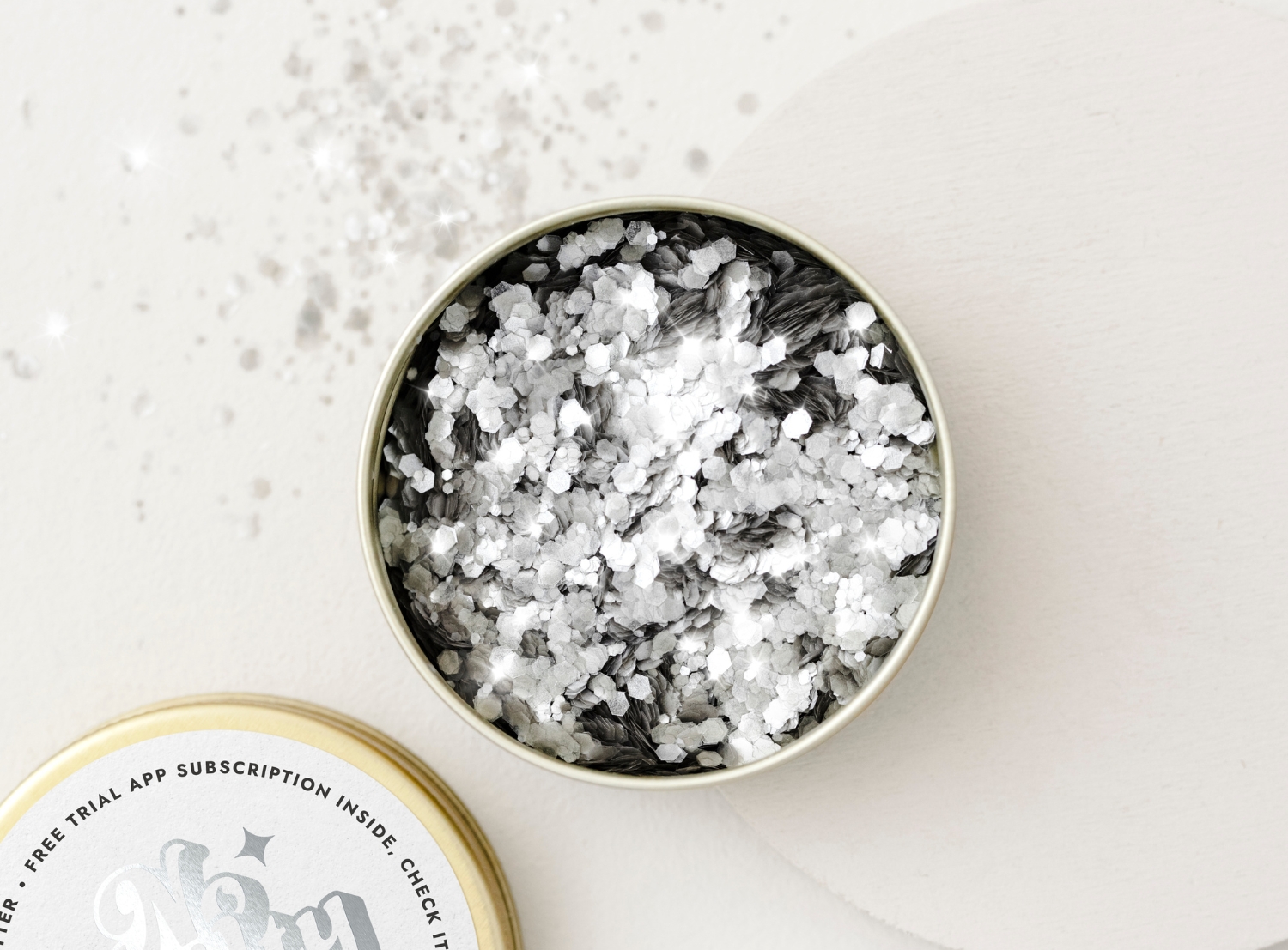 Săpunul Ministry of Good Soap Bio Brocade pentru față și corp Silver