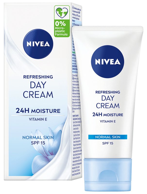 NIVEA 24H Hydrating Refreshing Day Cream SPF15 50 ml