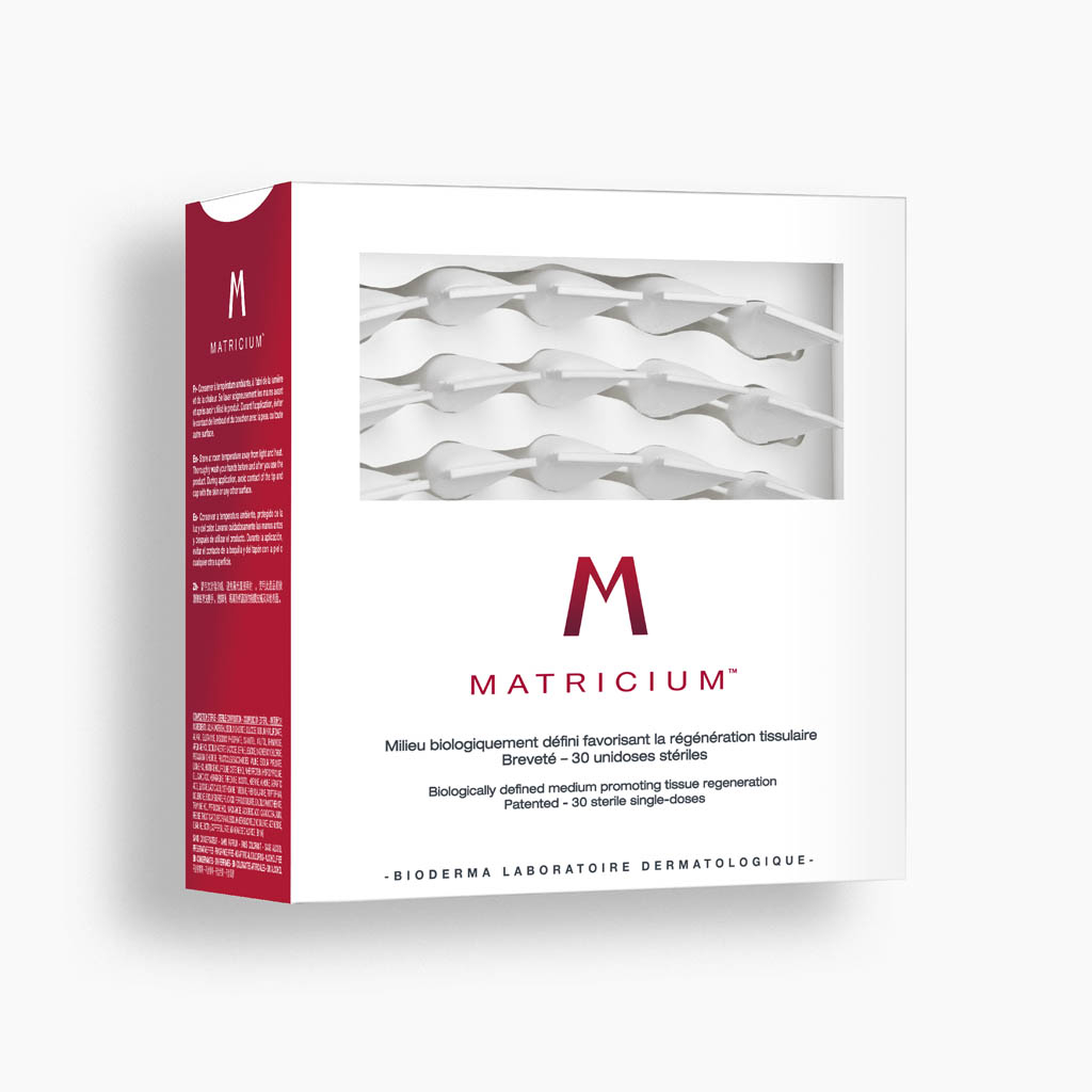 Bioderma Matricium Tratament regenerant pentru stimularea reînnoirii pielii 30x1ml