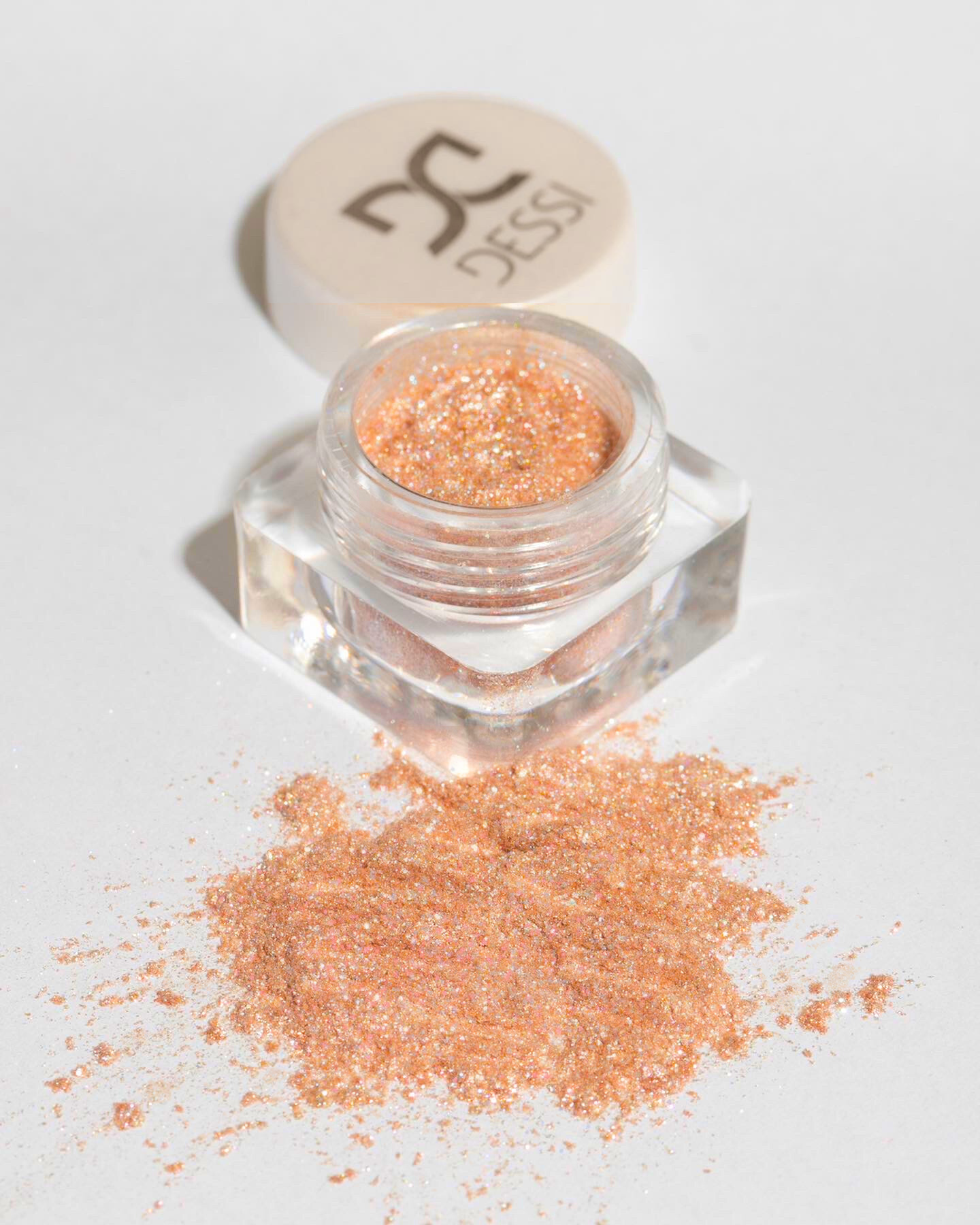 Dessi Pigment 04 Coasta de Aur