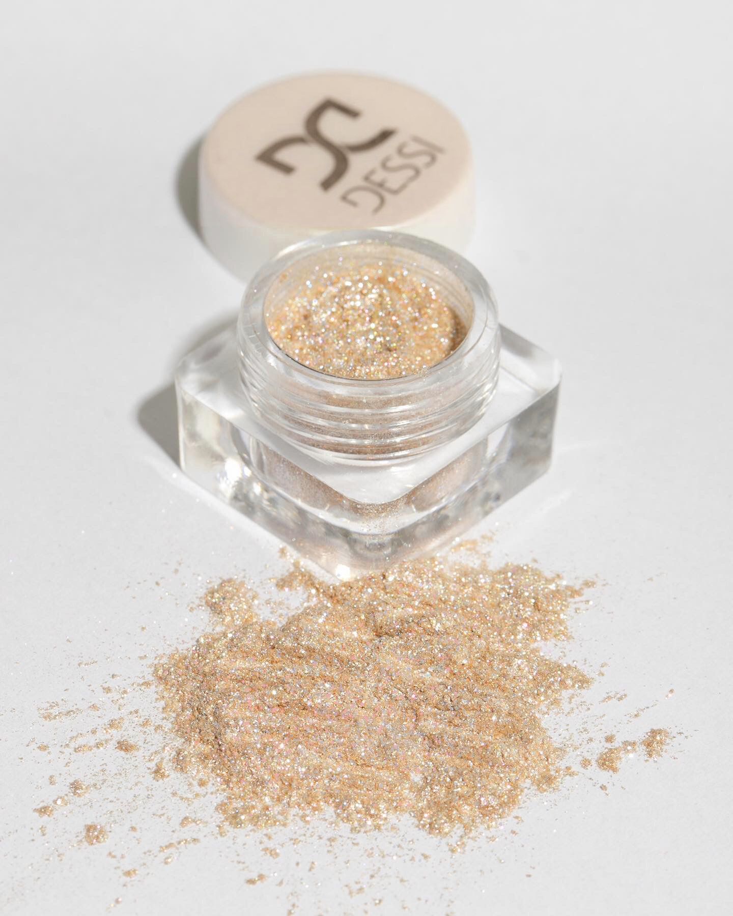 Pigment Dessi 07 Chic Gold