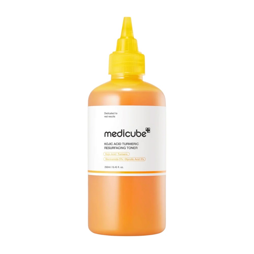 Medicube Kojic Acid Turmeric Resurfacing Toner - Tonifiant exfoliant pentru față 250 ml